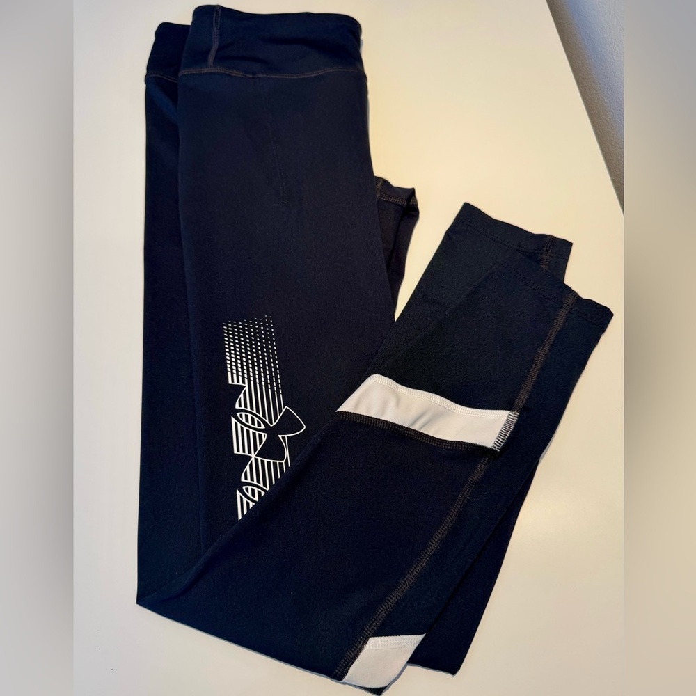 Under Armour Black and White Athletic Leggings